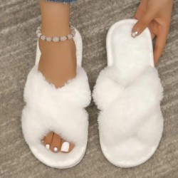 Ciabatte con peluche personalizzabili per spose e ricami sexy