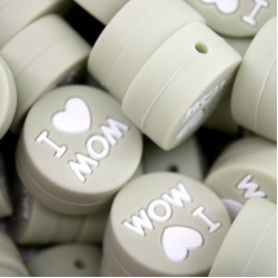 Inserto I Love Mom in silicone – Dettaglio dolce per accessori handmade e regali affettuosi
